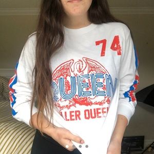 ❤️vintage inspired queen long sleeve💙